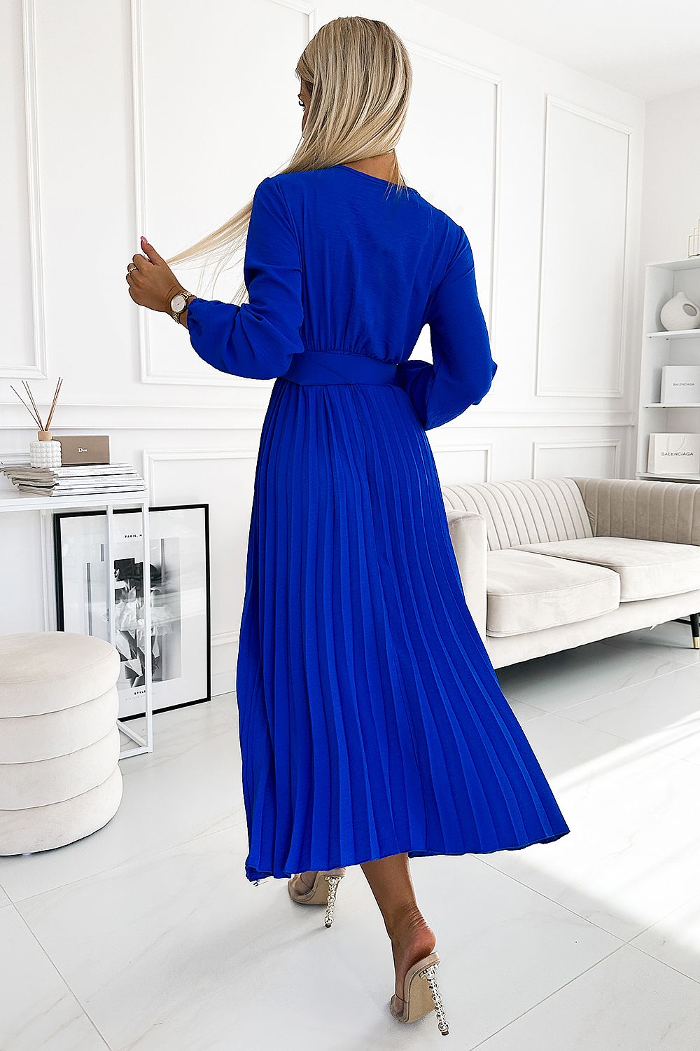 Robe de cocktail model 188117 Numoco