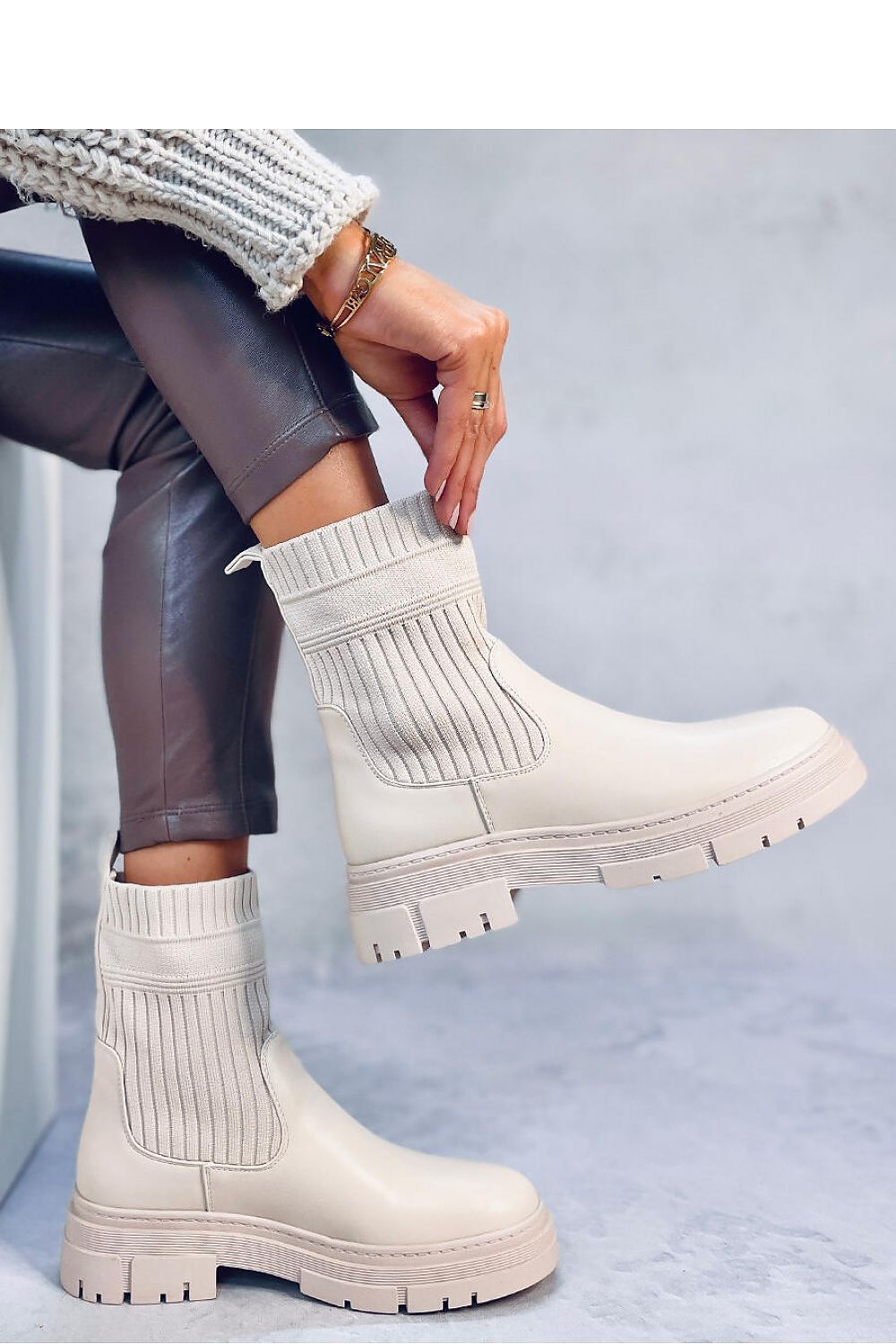 Bottes model 188462 Inello