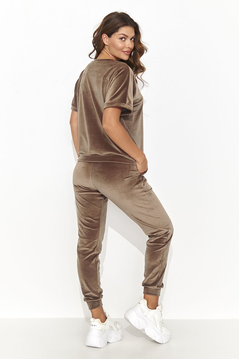 L`ensemble model 192345 Numinou