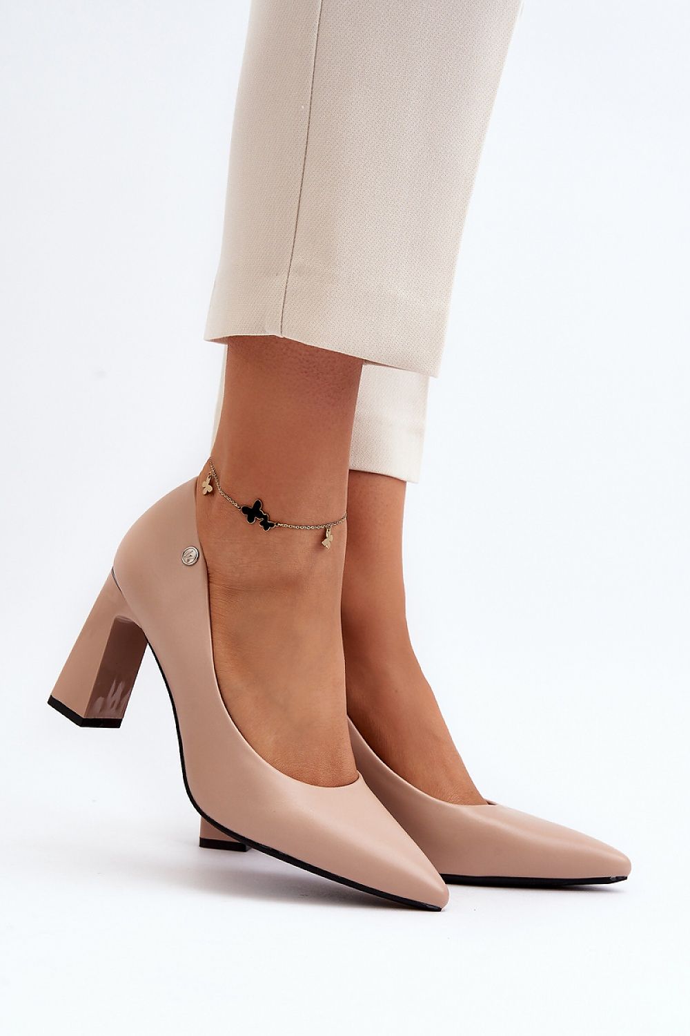 Escarpins talon large model 193379 Step in style