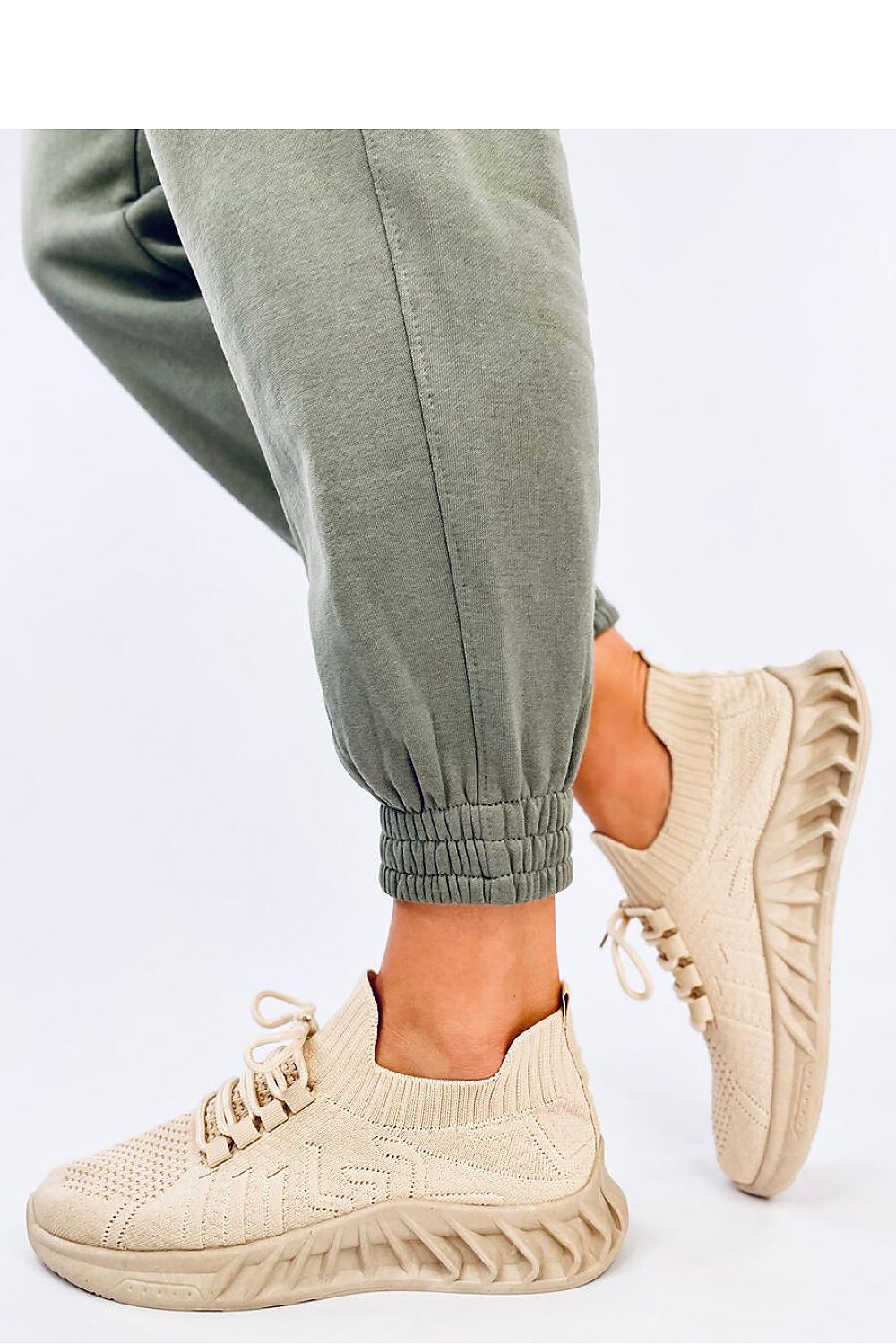 Chaussures de sport model 194607 Inello