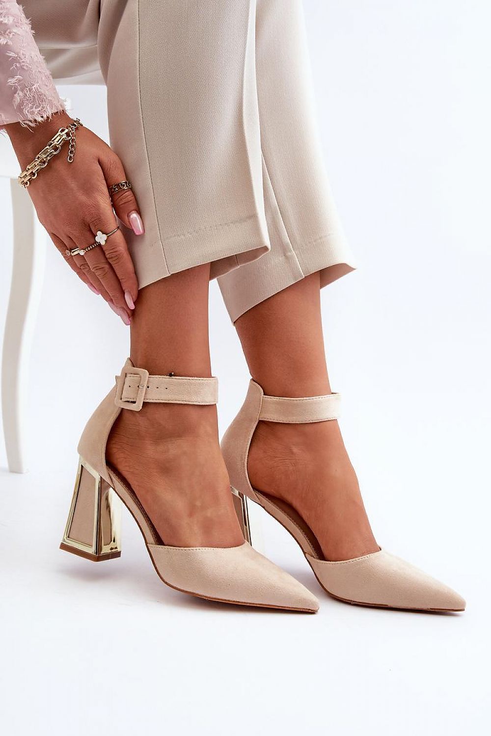 Escarpins talon large model 195589 Step in style