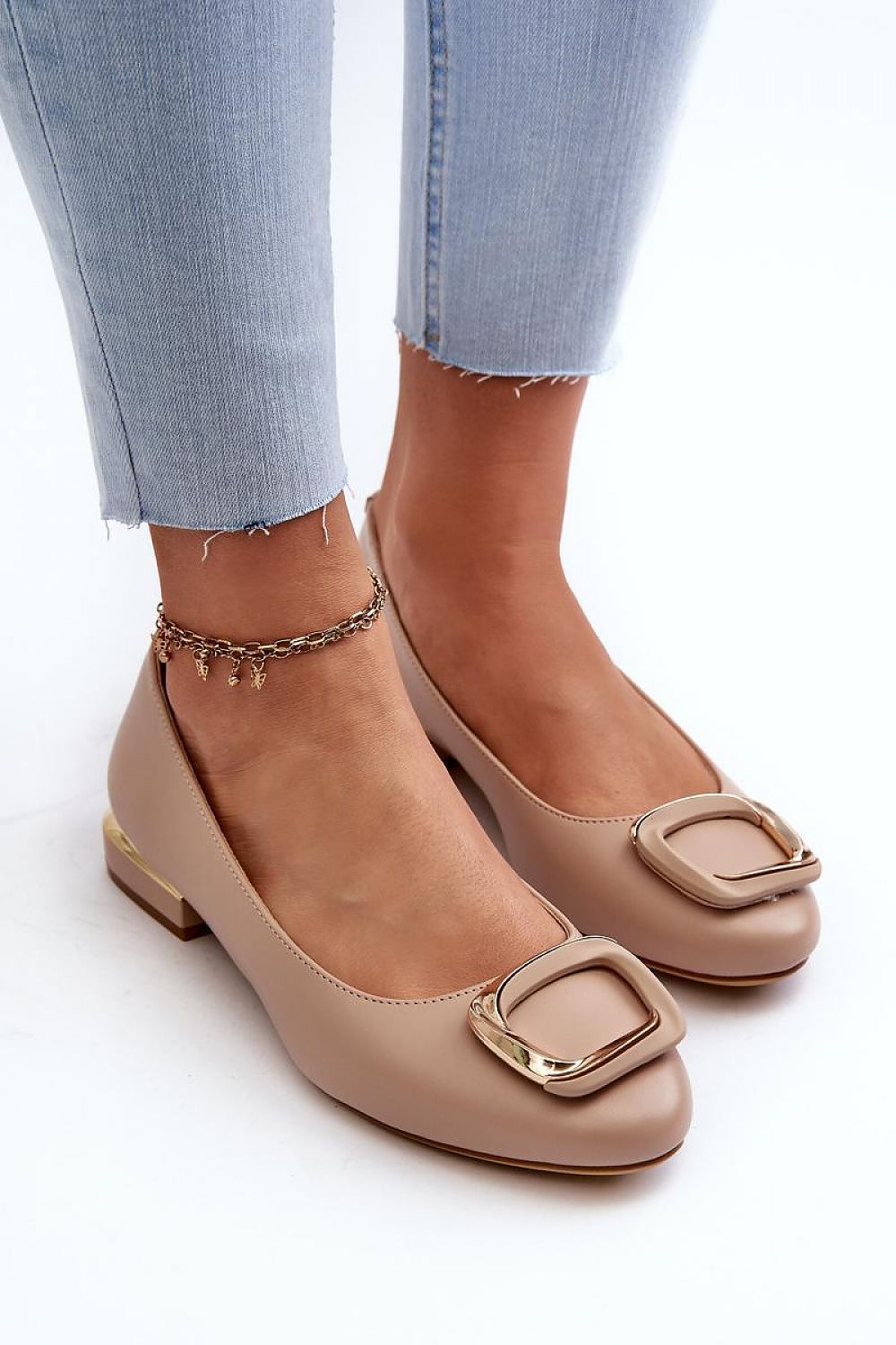 Ballerine model 196309 Step in style
