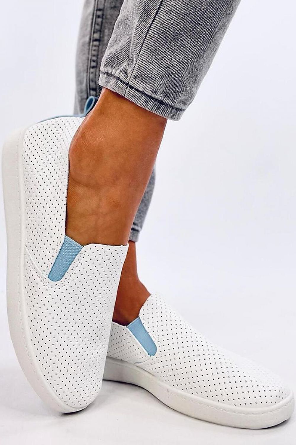 Slip-on model 196526 Inello