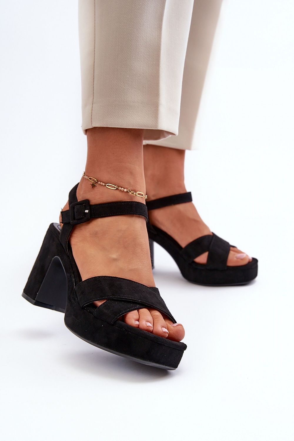 Pantoufles model 198731 Step in style