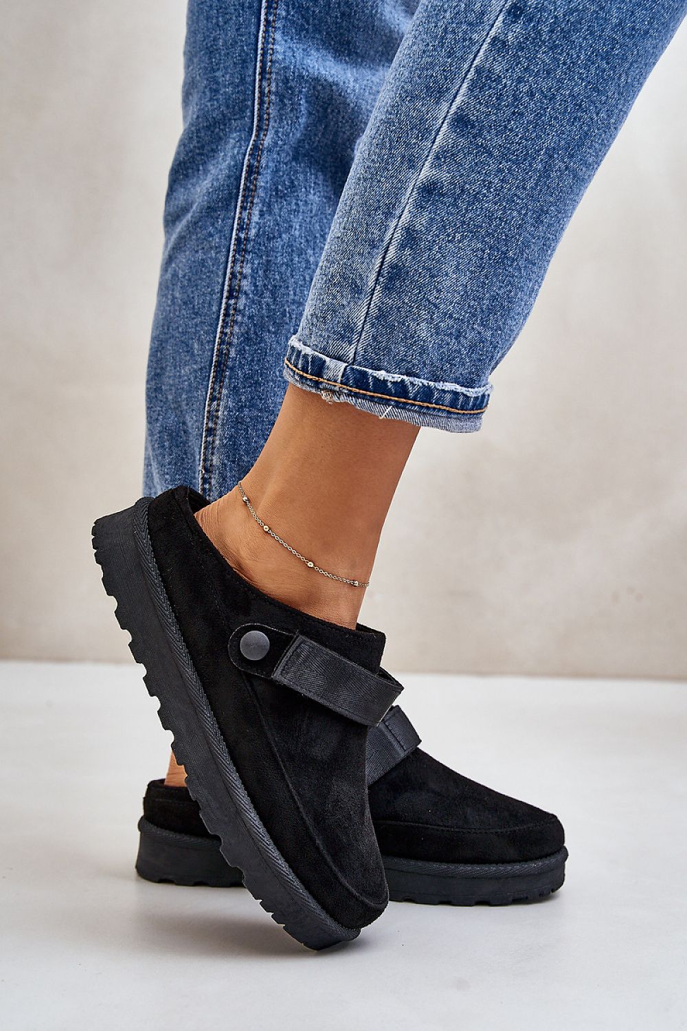 Pantoufles model 200117 Step in style