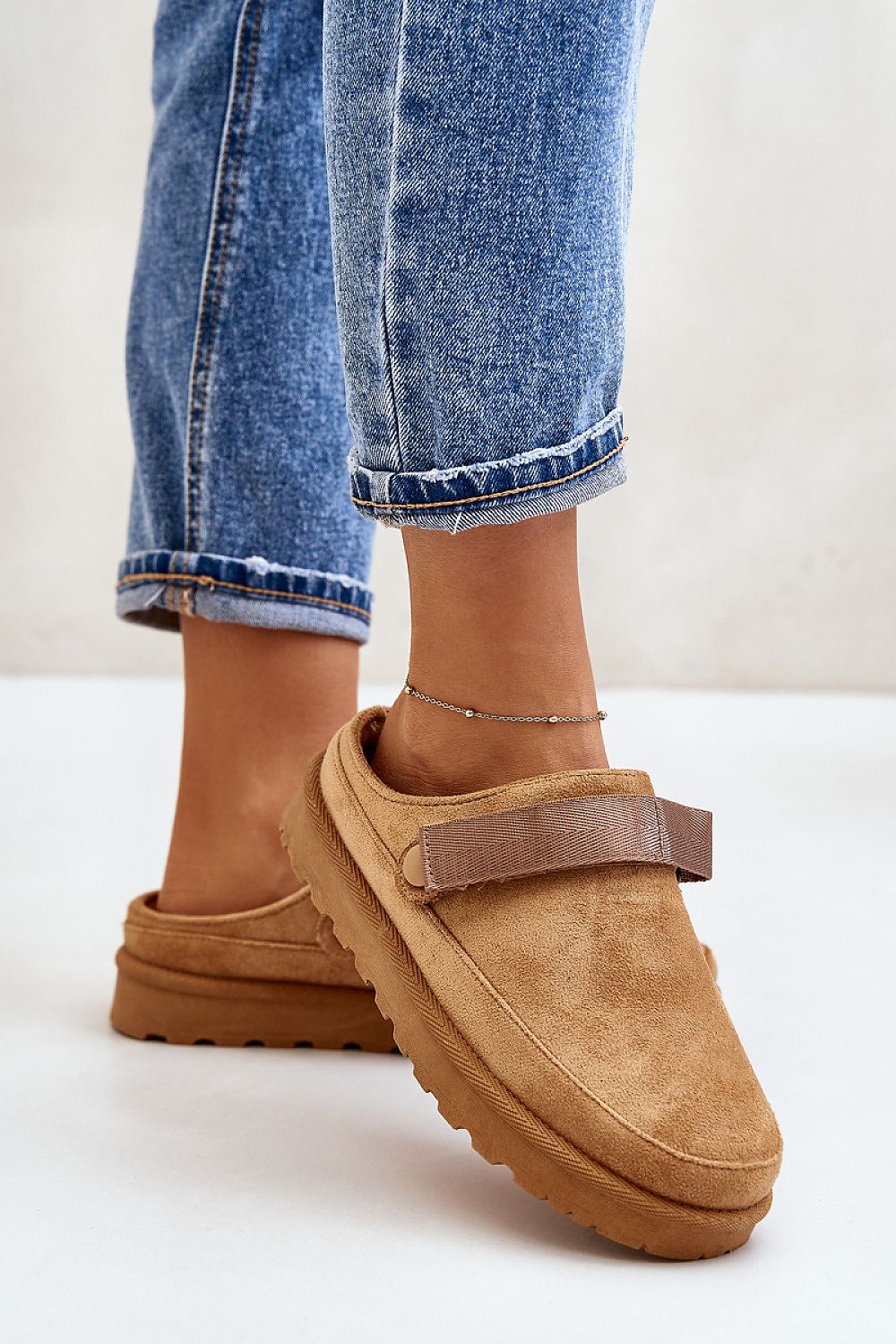 Pantoufles model 200118 Step in style