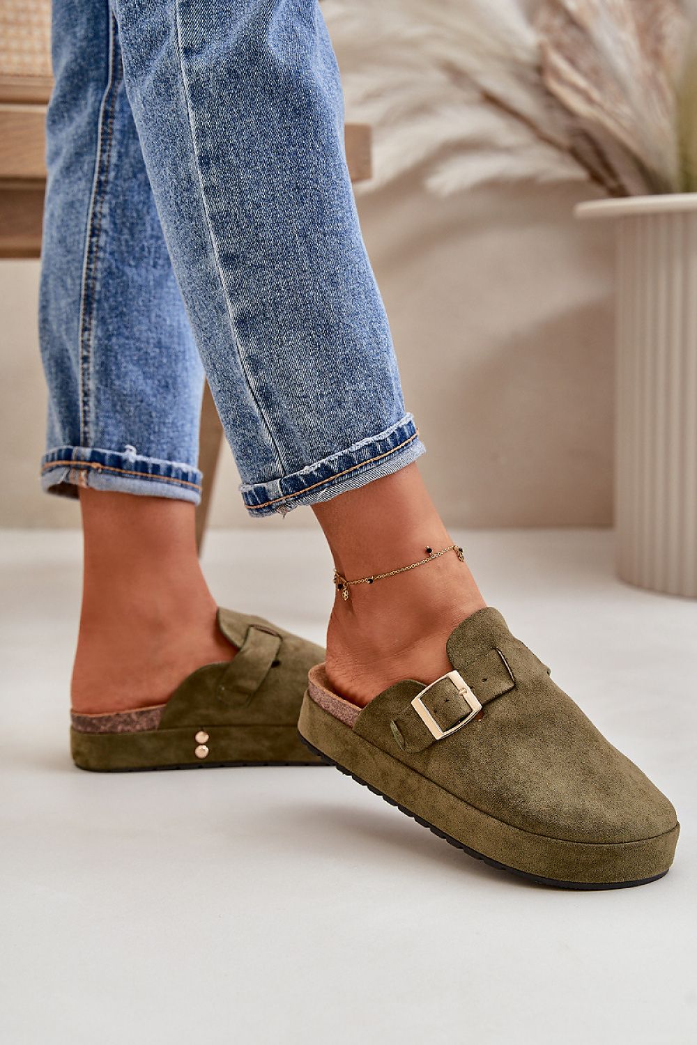 Pantoufles model 200120 Step in style