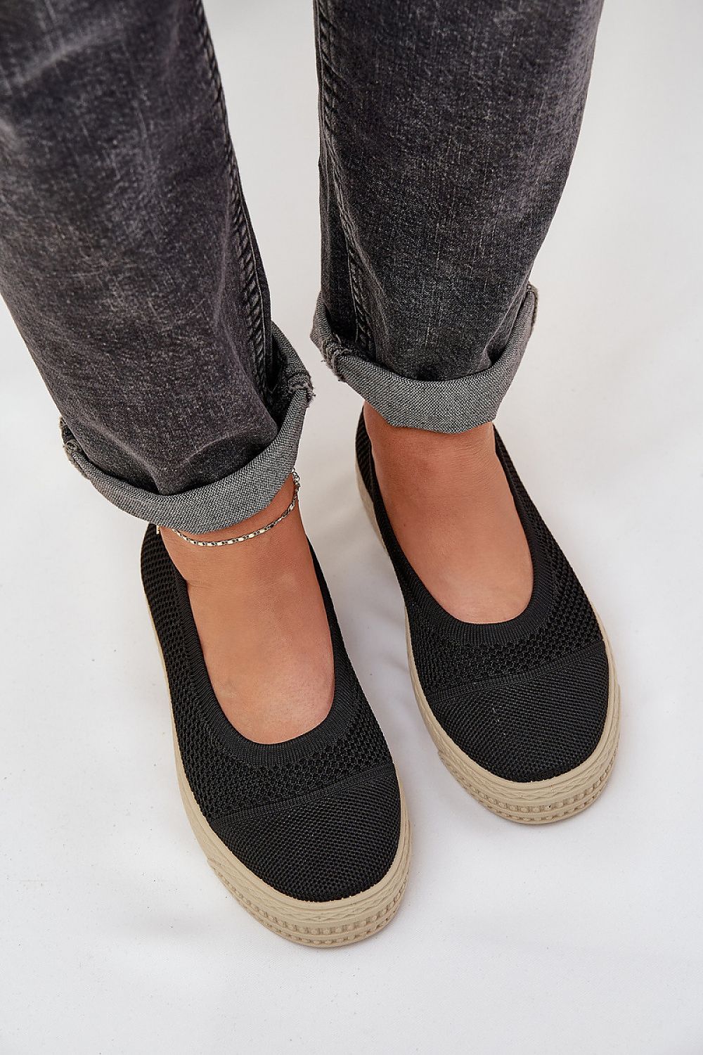 Baskets model 208803 Step in style