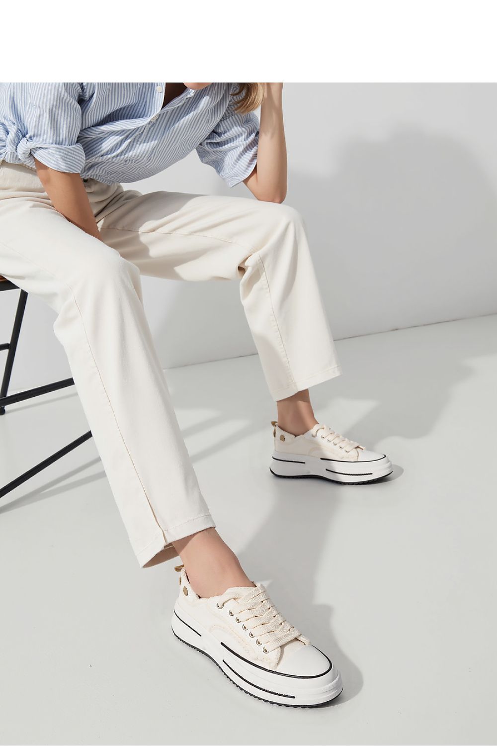 Chaussures de sport model 210236 Inello