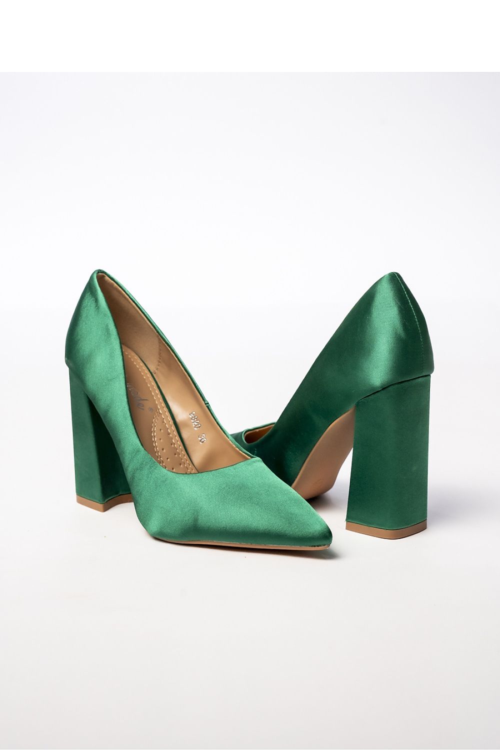 Escarpins talon large model 210531 Inello