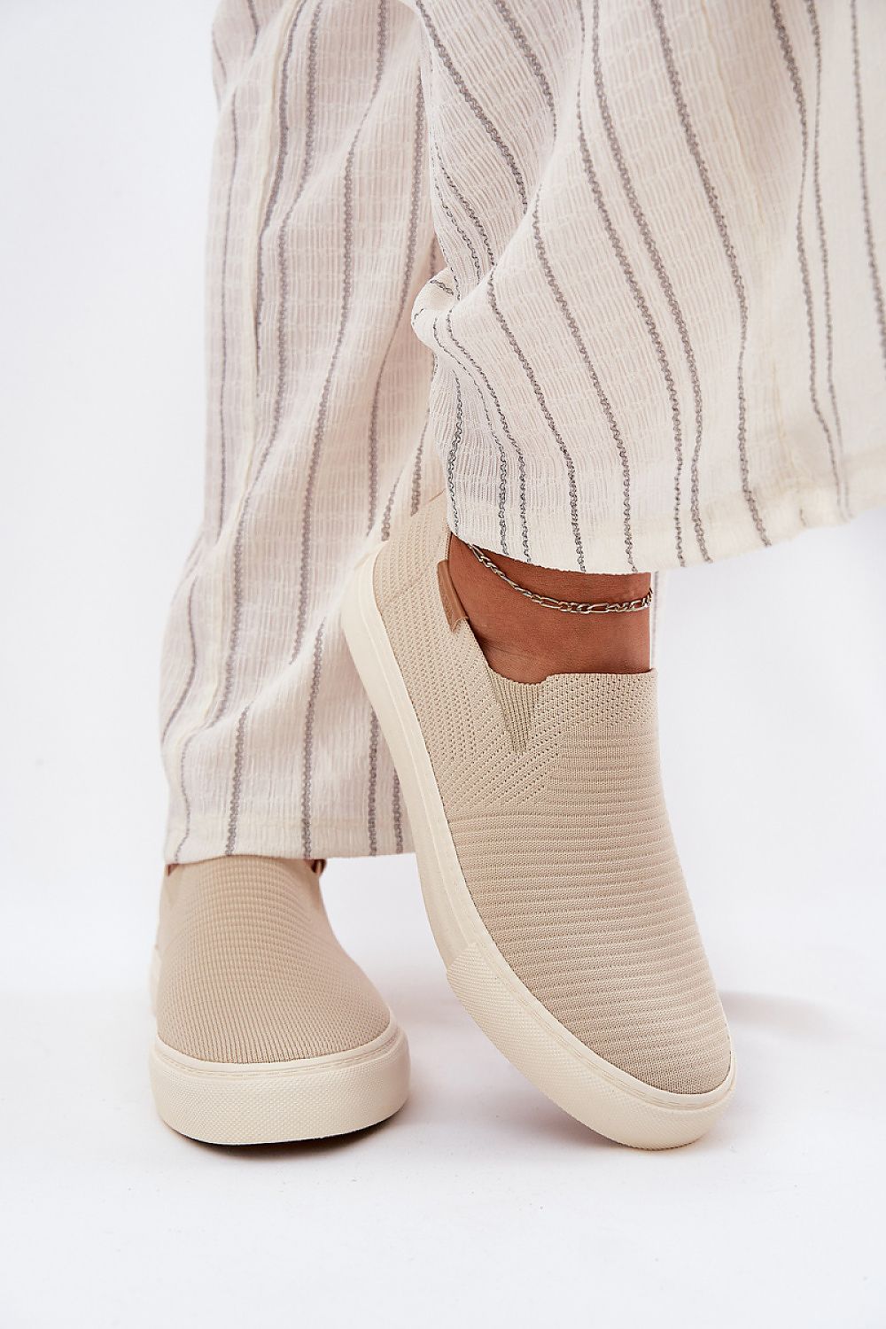 Baskets model 212722 Step in style