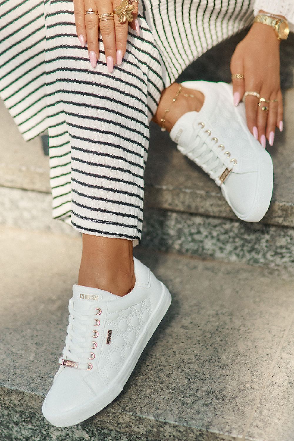 Baskets model 212727 Step in style