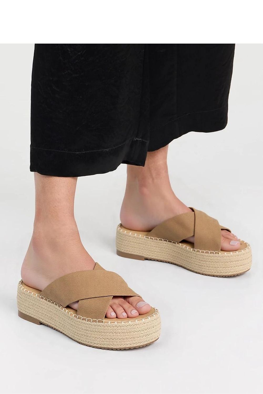 Clacquettes model 212941 Inello