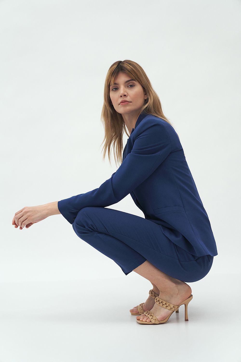 Blazer femme model 216882 Nife