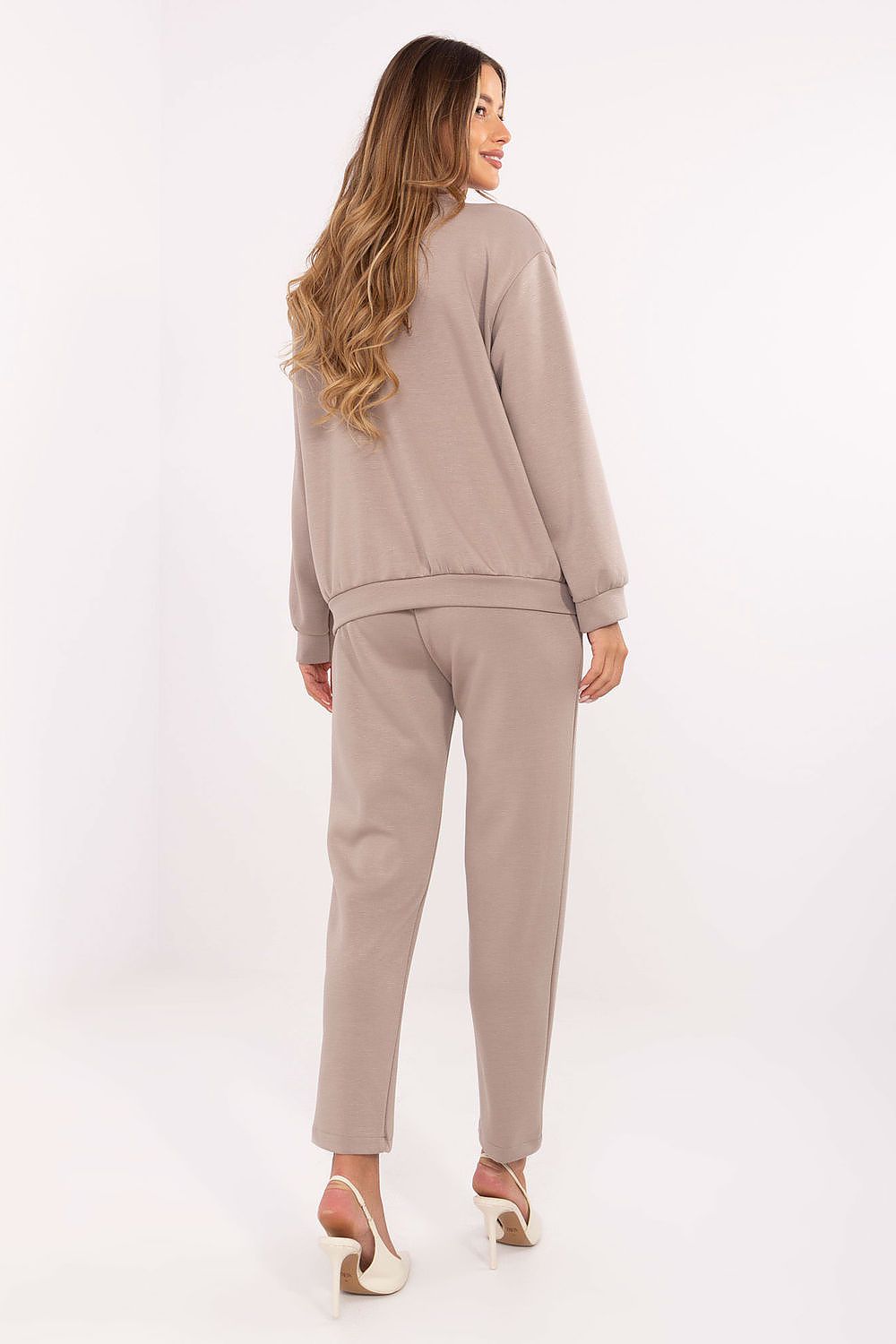 L`ensemble model 217984 Rue Paris