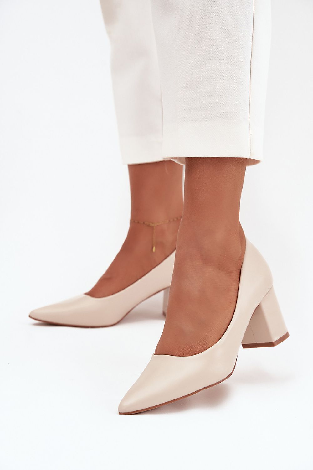 Escarpins talon large model 218681 Step in style