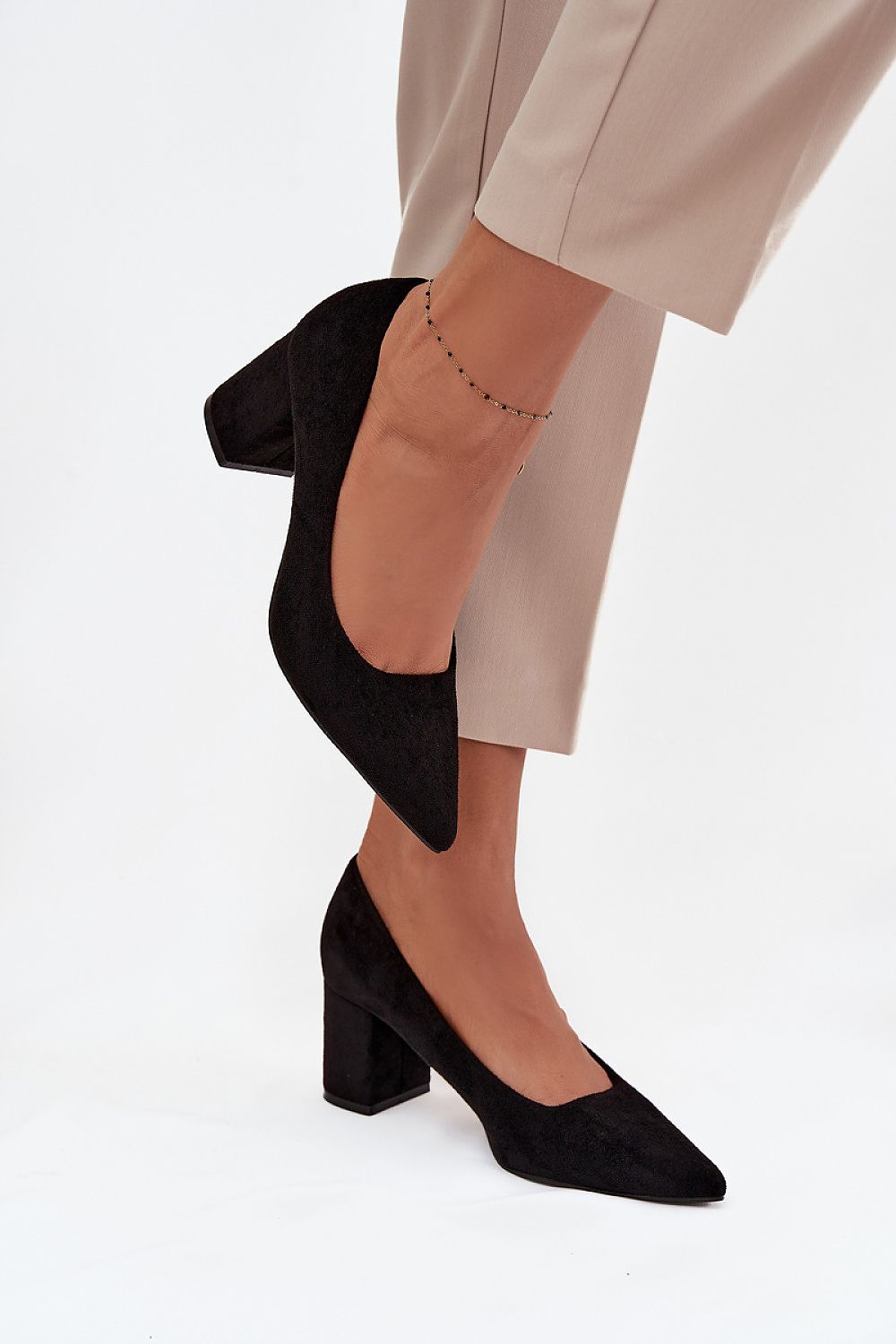 Escarpins talon large model 218914 Step in style
