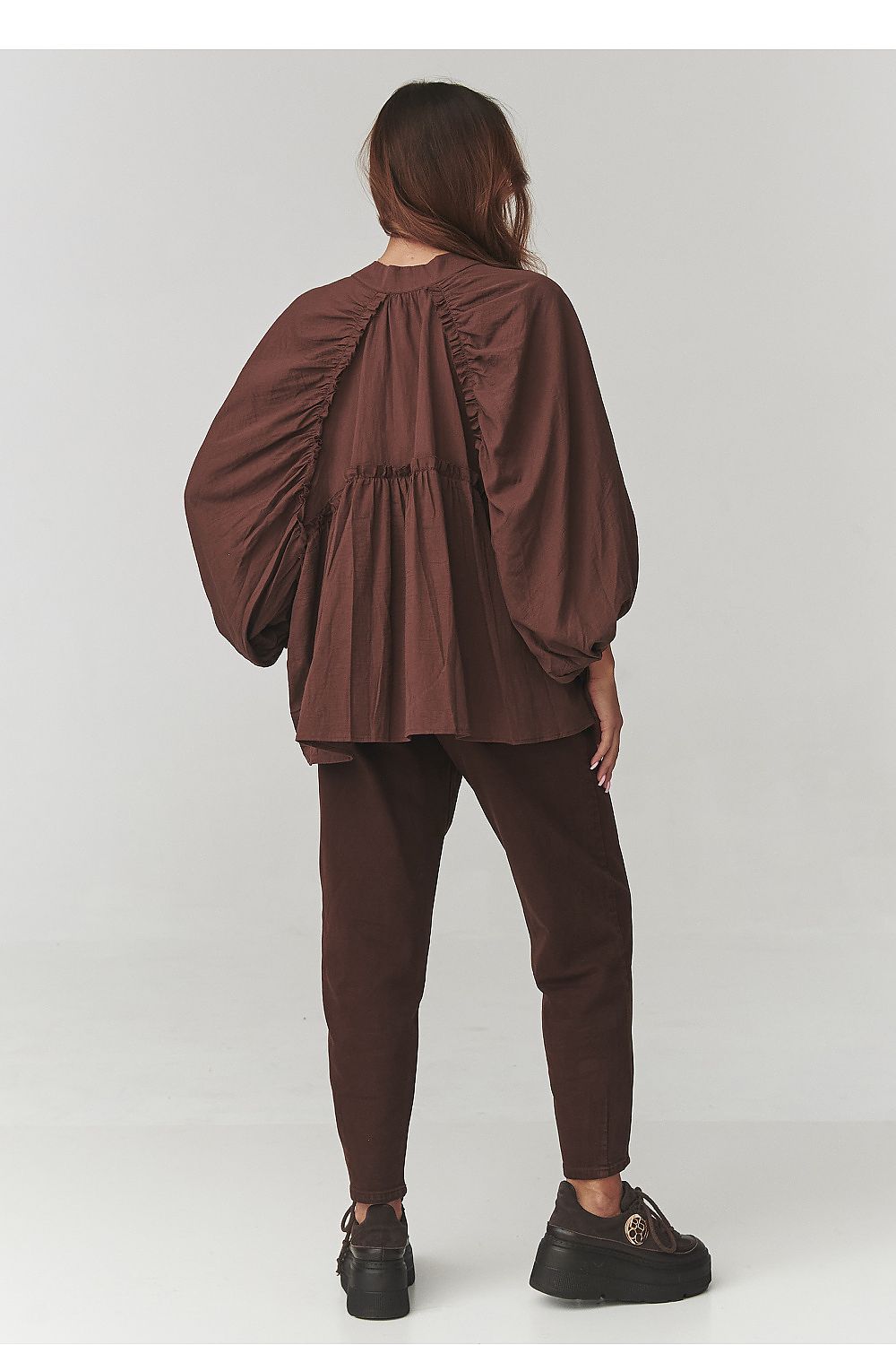 Chemise model 221046 Makadamia