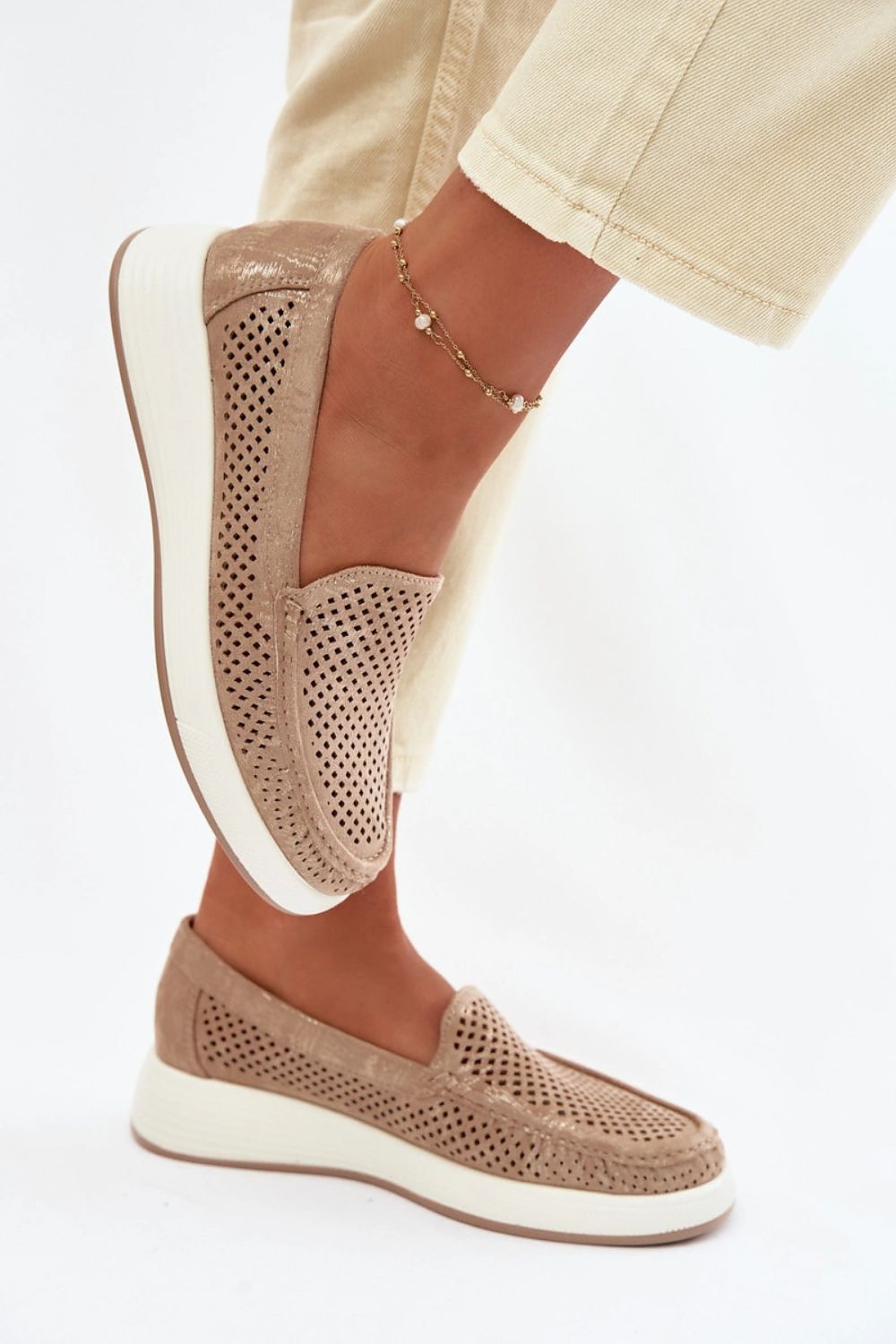 Moccasins model 226104 Step in style