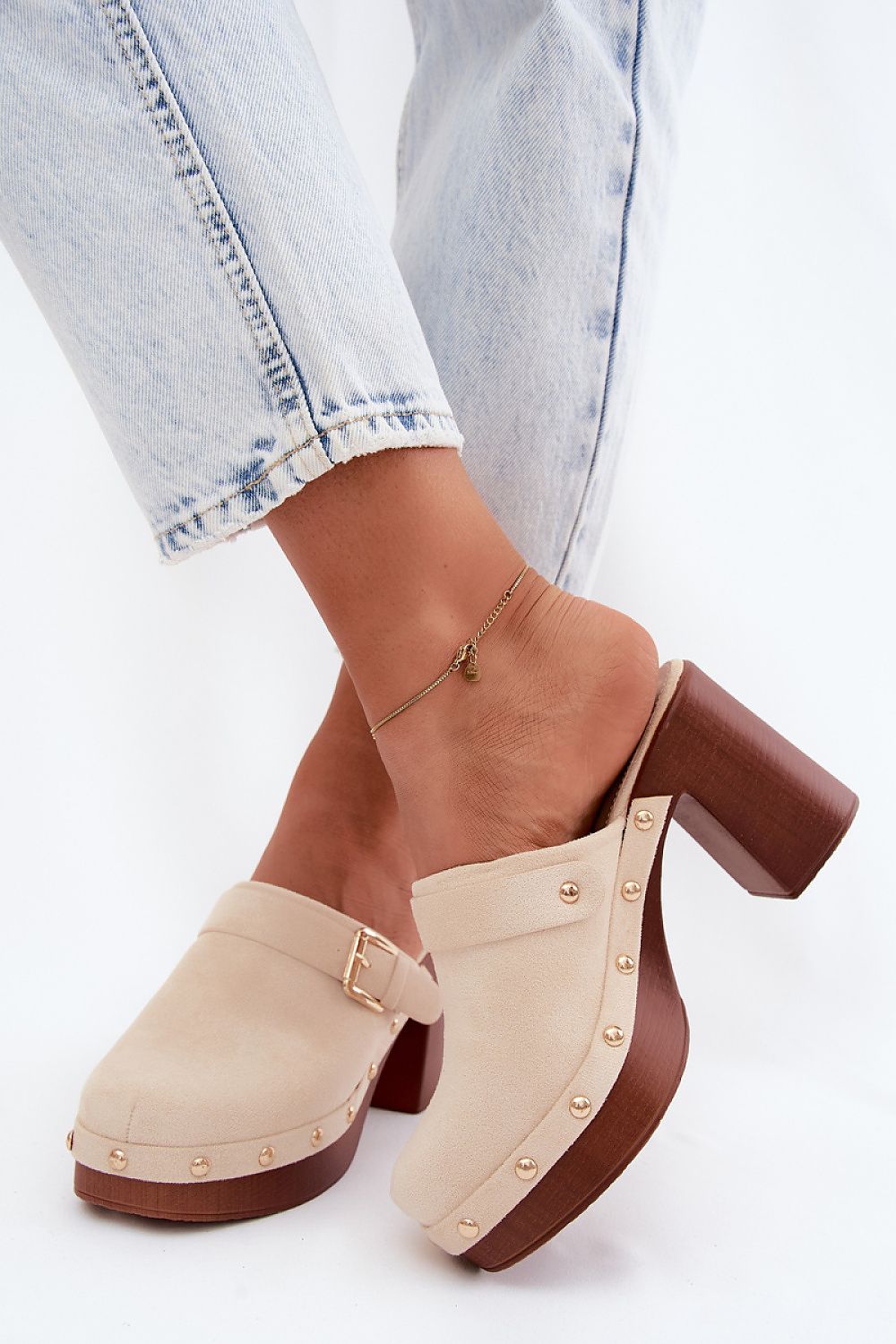 Des mules à talons model 228789 Step in style