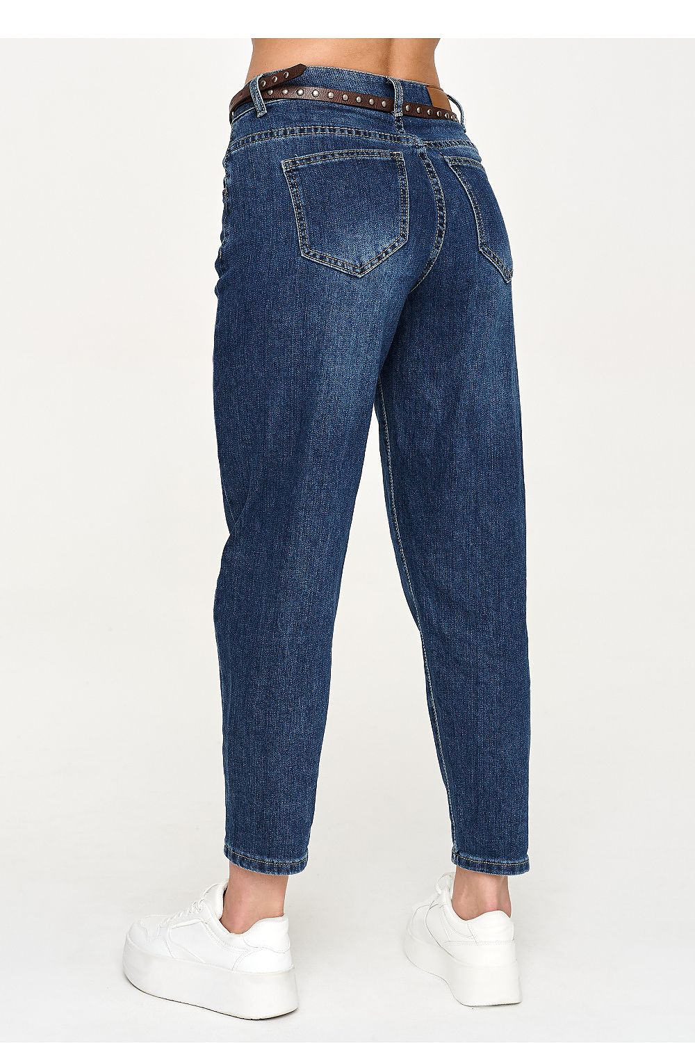 Jean model 230872 Makadamia