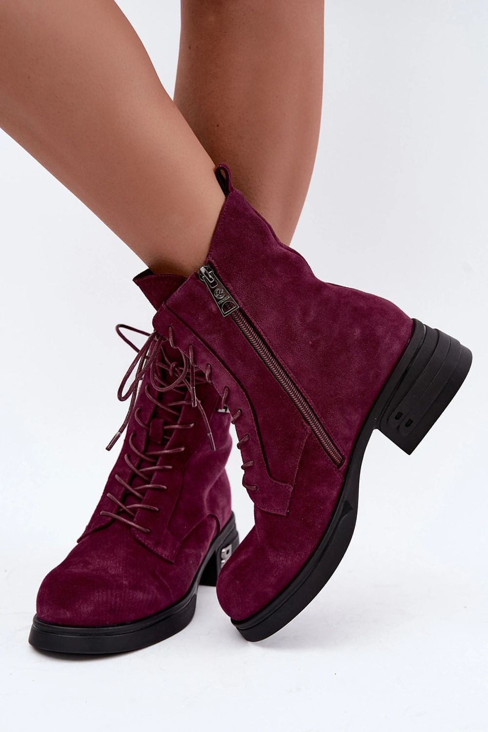 Bootie model 231633 Step in style