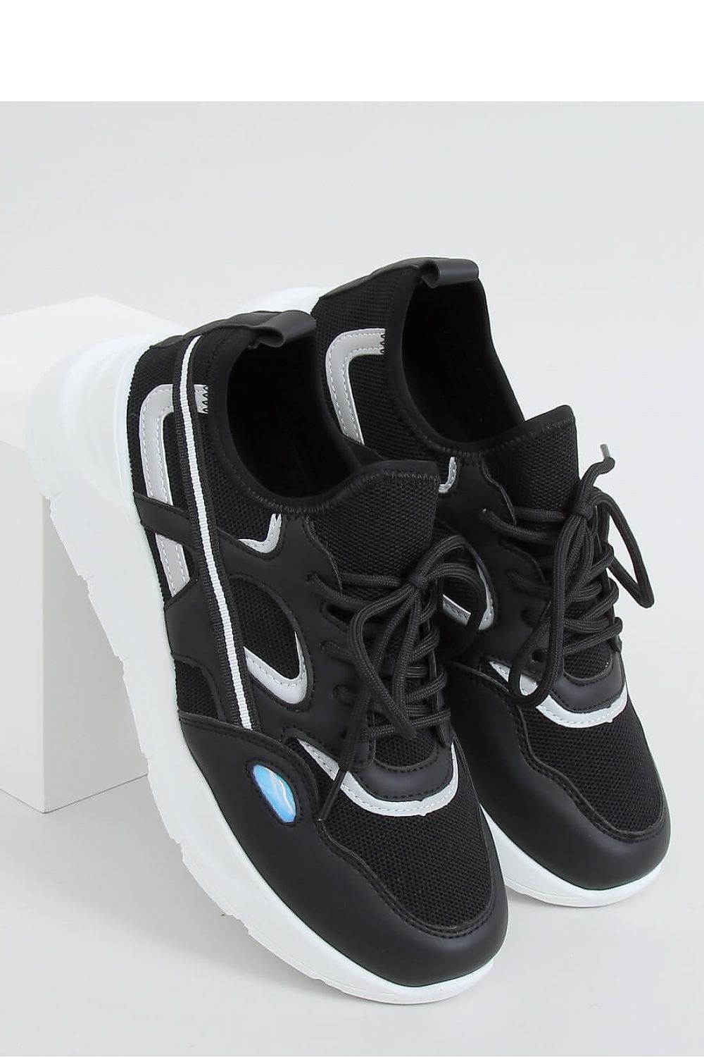 Chaussures de sport model 151337 Inello