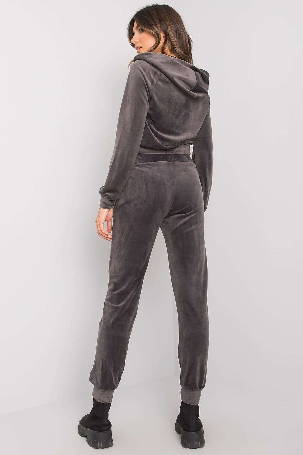 L`ensemble model 161067 Yups