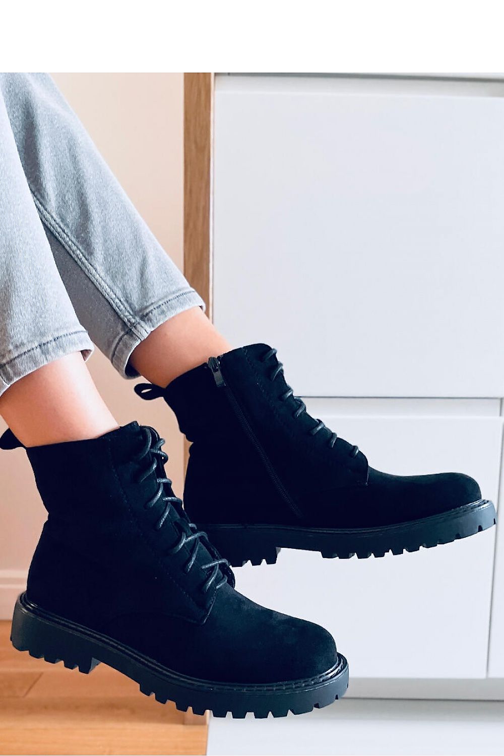 Bottes model 170443 Inello