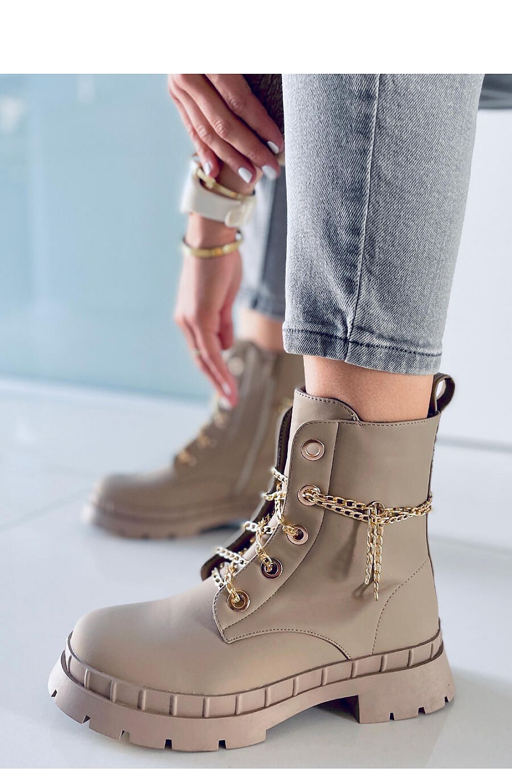 Bottes model 171080 Inello