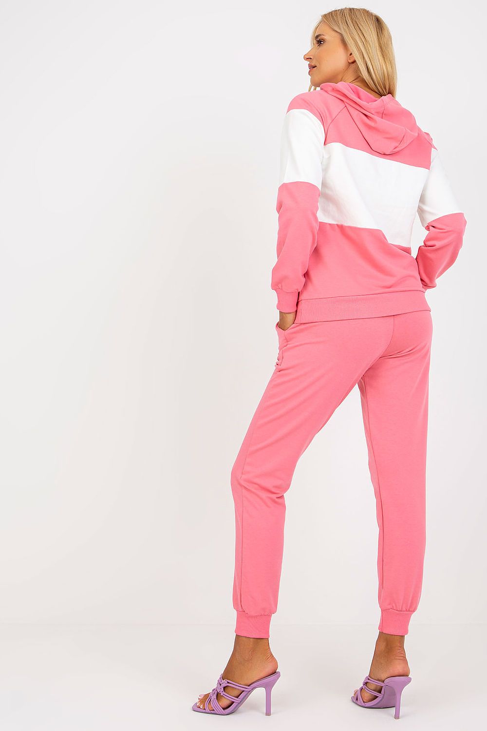 L`ensemble model 171368 Fancy