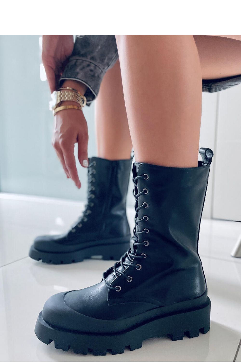 Bottes model 171629 Inello