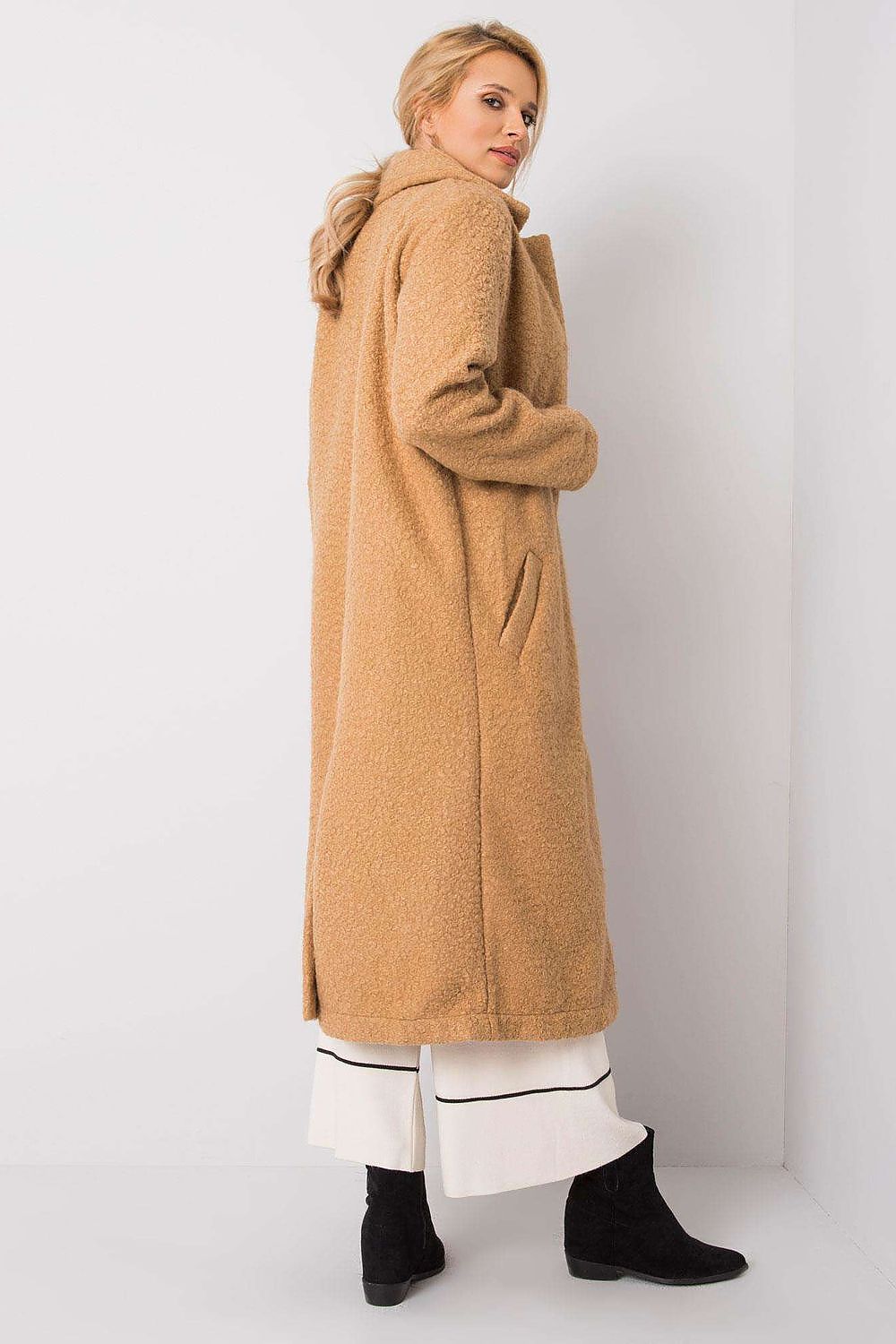 Manteau model 172478 Rue Paris