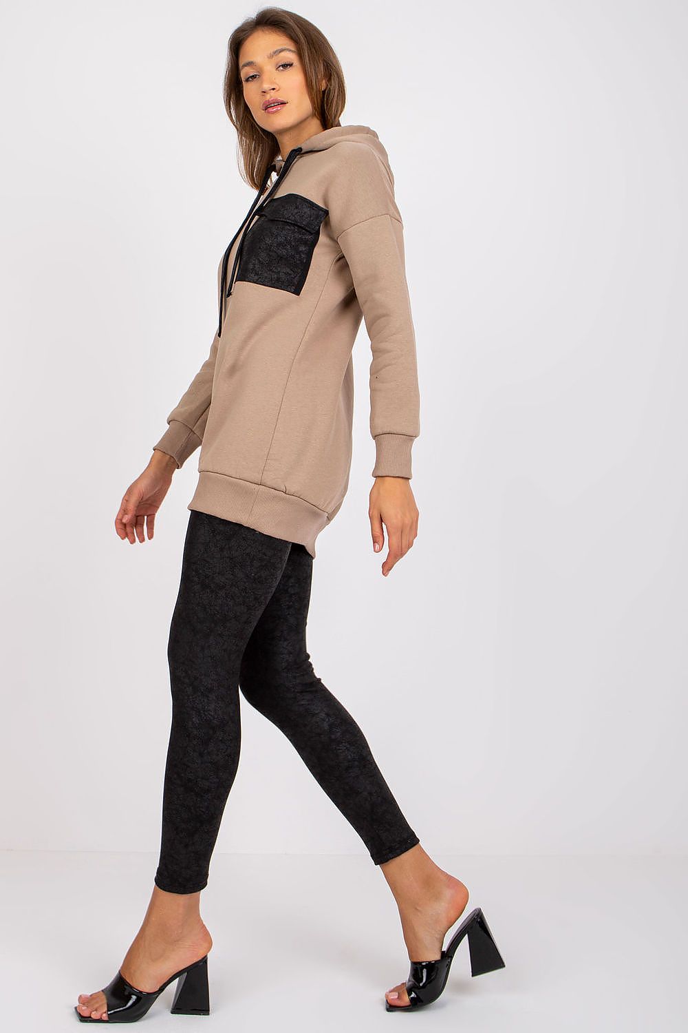 L`ensemble model 172666 Ex Moda