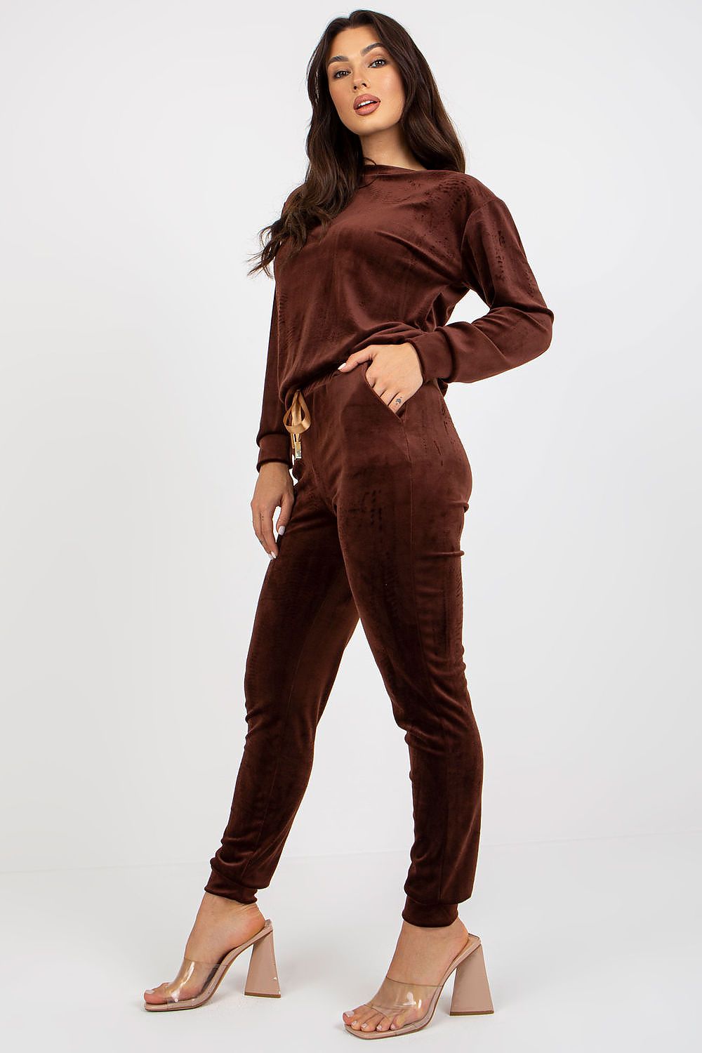 L`ensemble model 173354 Rue Paris