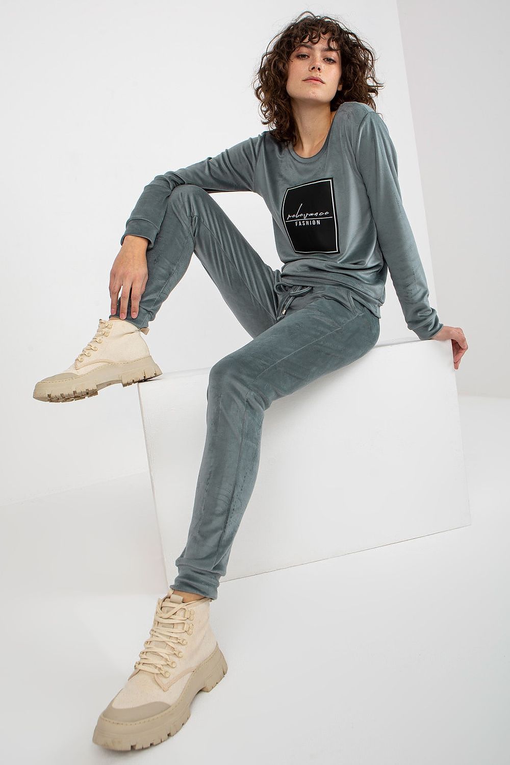 L`ensemble model 177071 Relevance