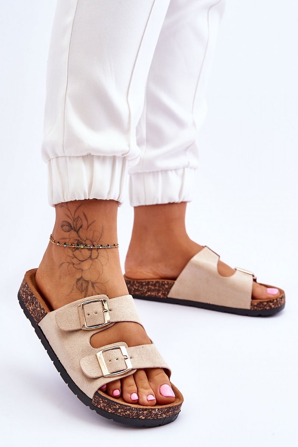 Clacquettes model 178346 Step in style