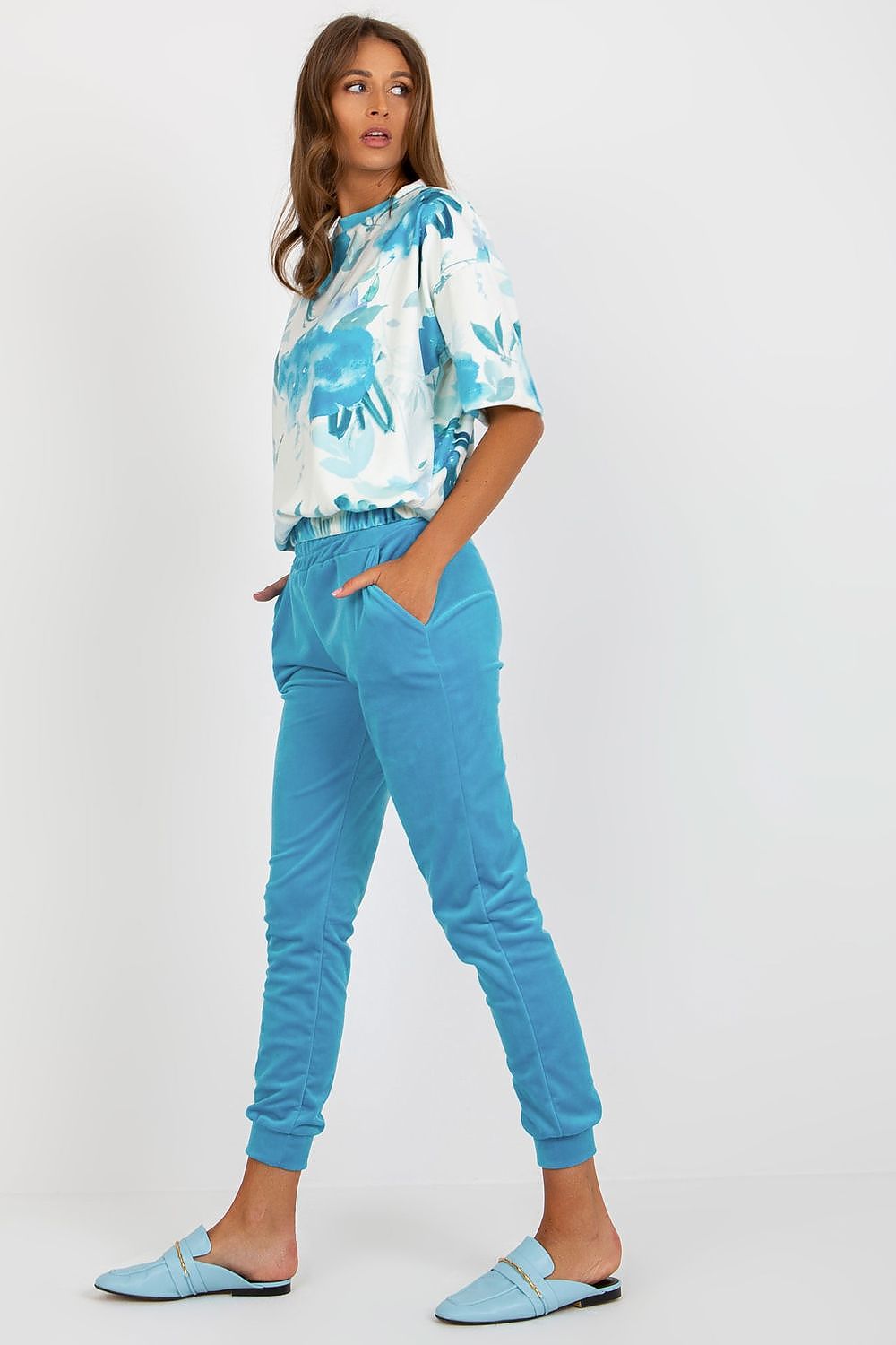 L`ensemble model 180209 Rue Paris