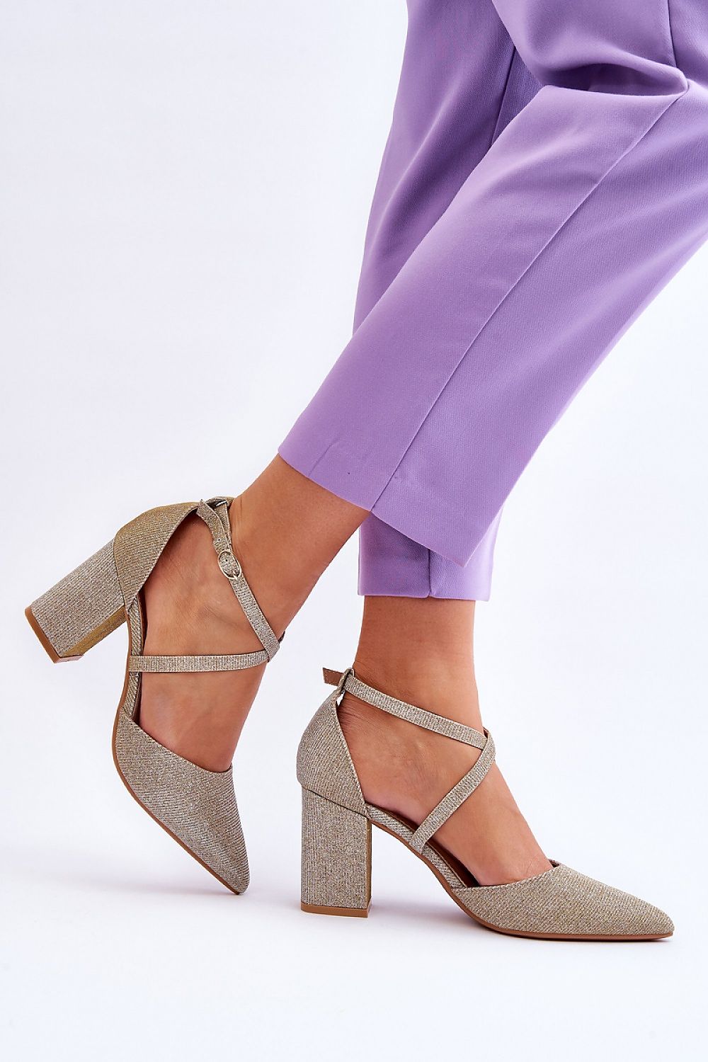 Escarpins talon large model 181454 Step in style