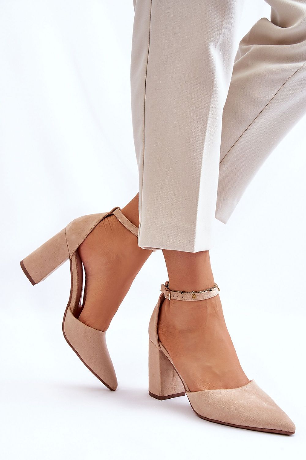 Escarpins talon large model 181456 Step in style