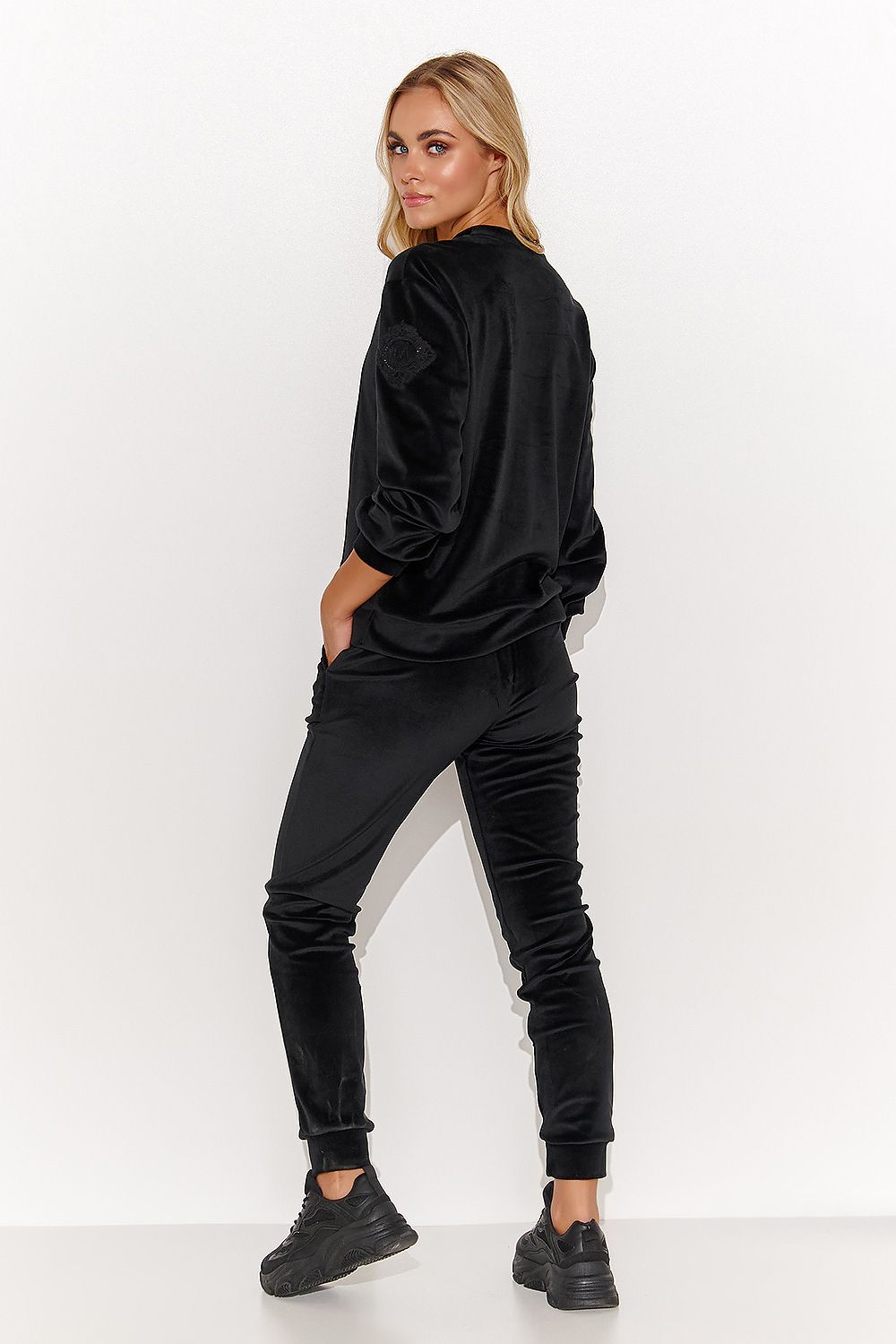 L`ensemble model 185988 Makadamia