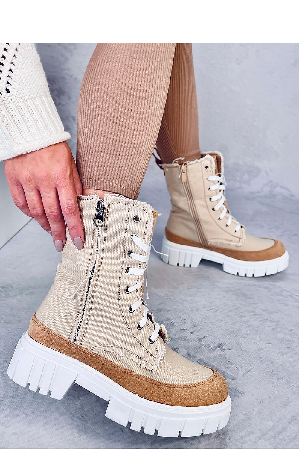 Bottes model 187401 Inello