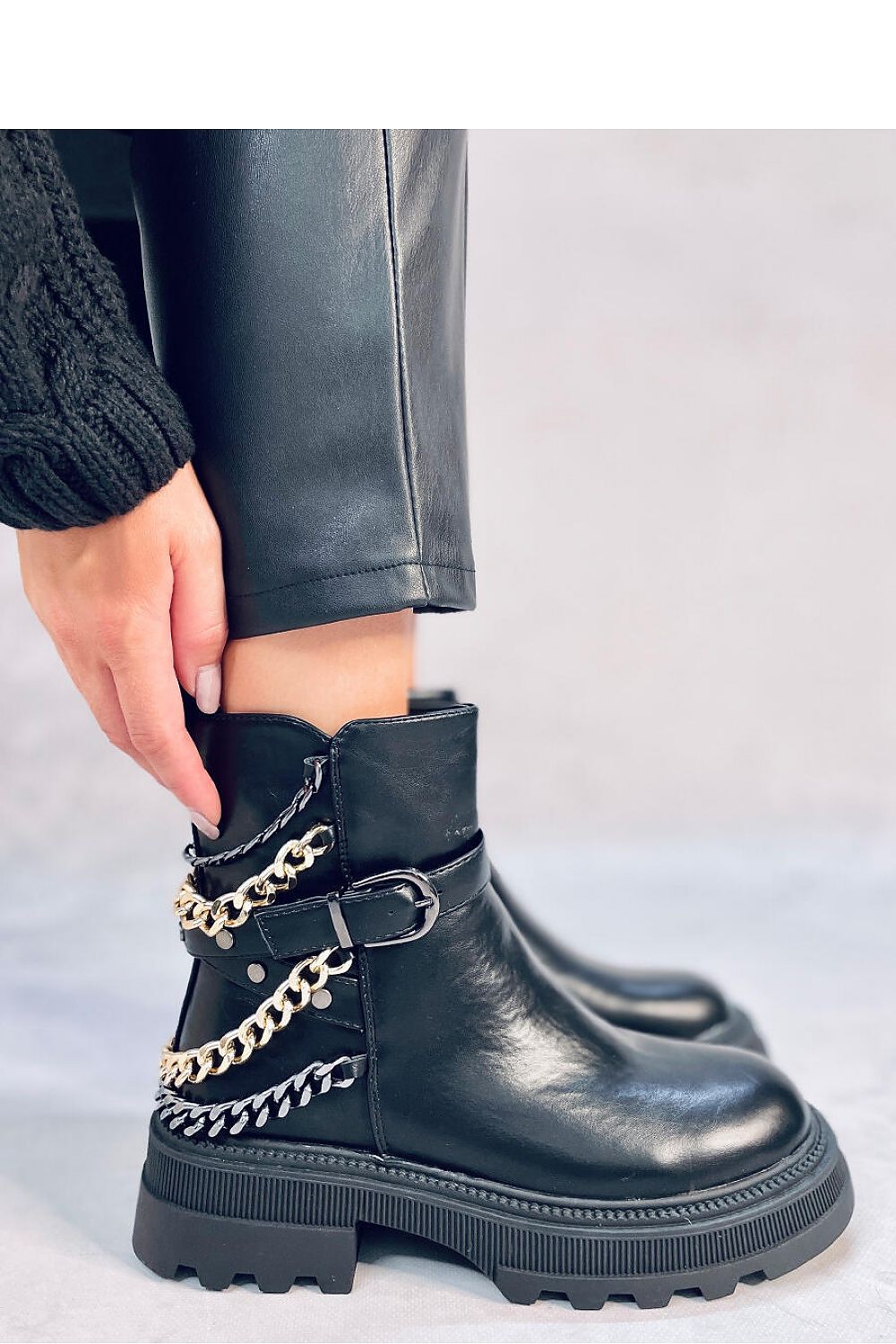 Bottes model 187404 Inello