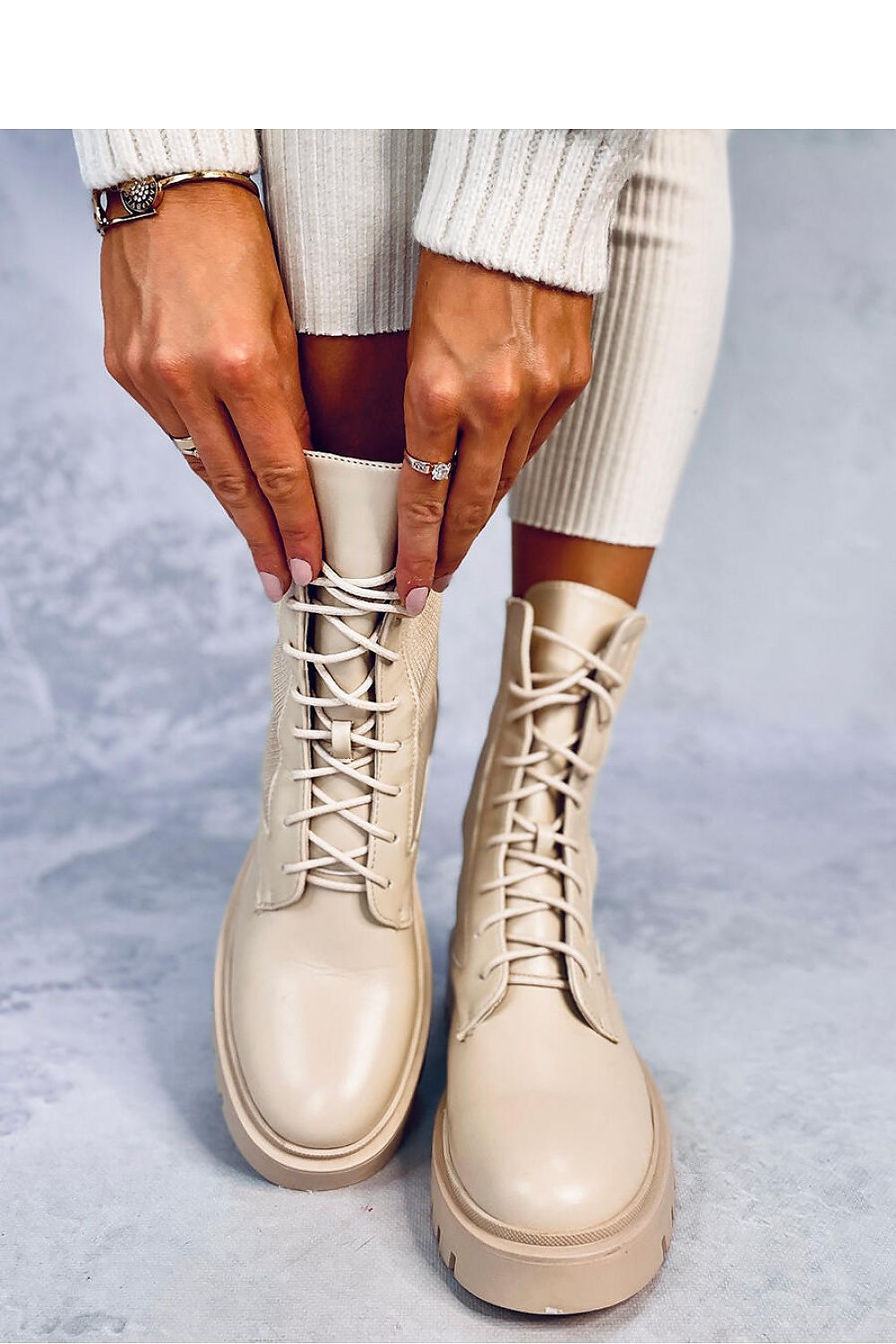 Bottes model 187858 Inello