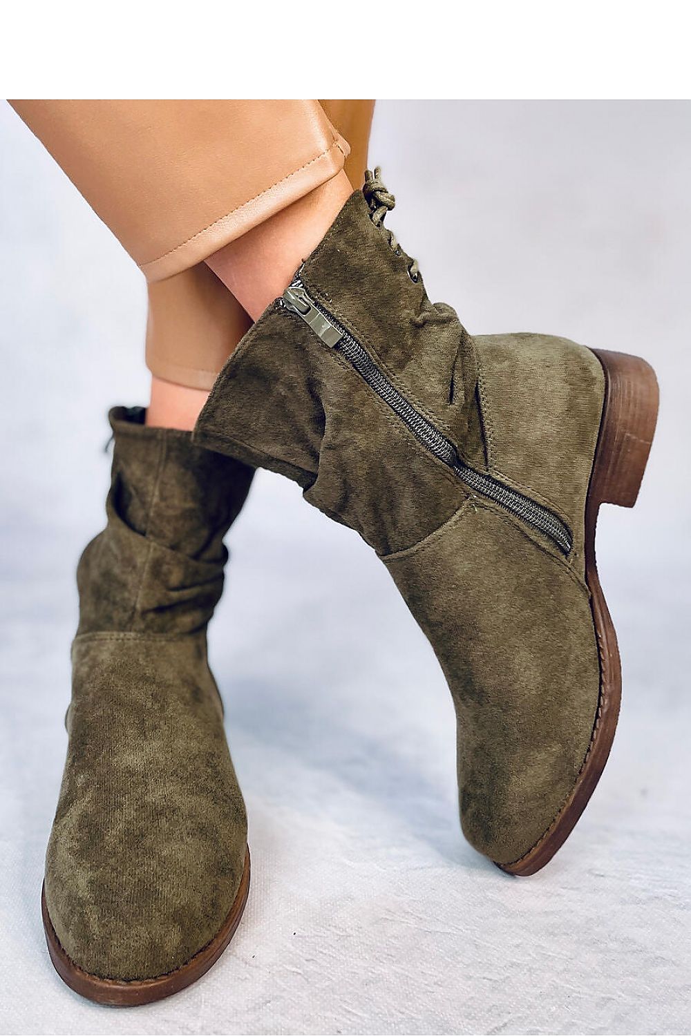 Bottes model 188106 Inello