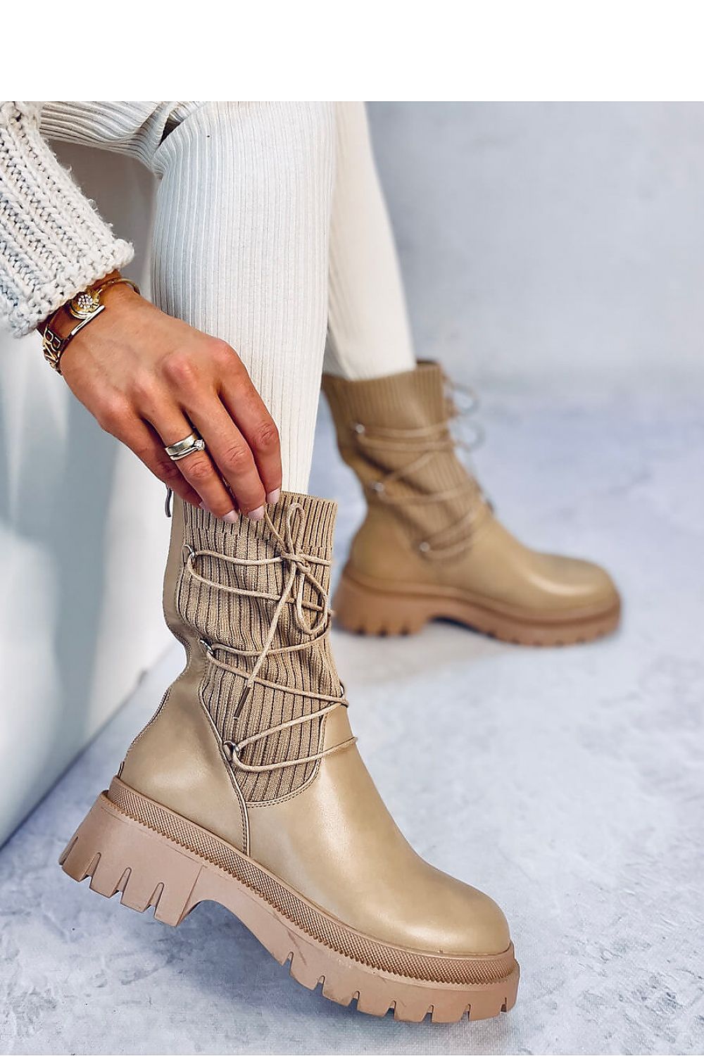 Bottes model 188178 Inello