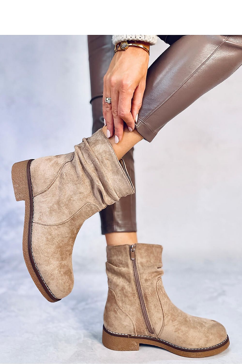 Bottes model 188199 Inello