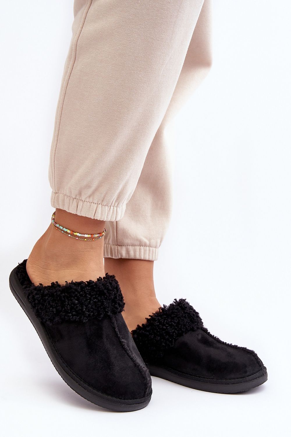 Pantoufles model 188670 Step in style