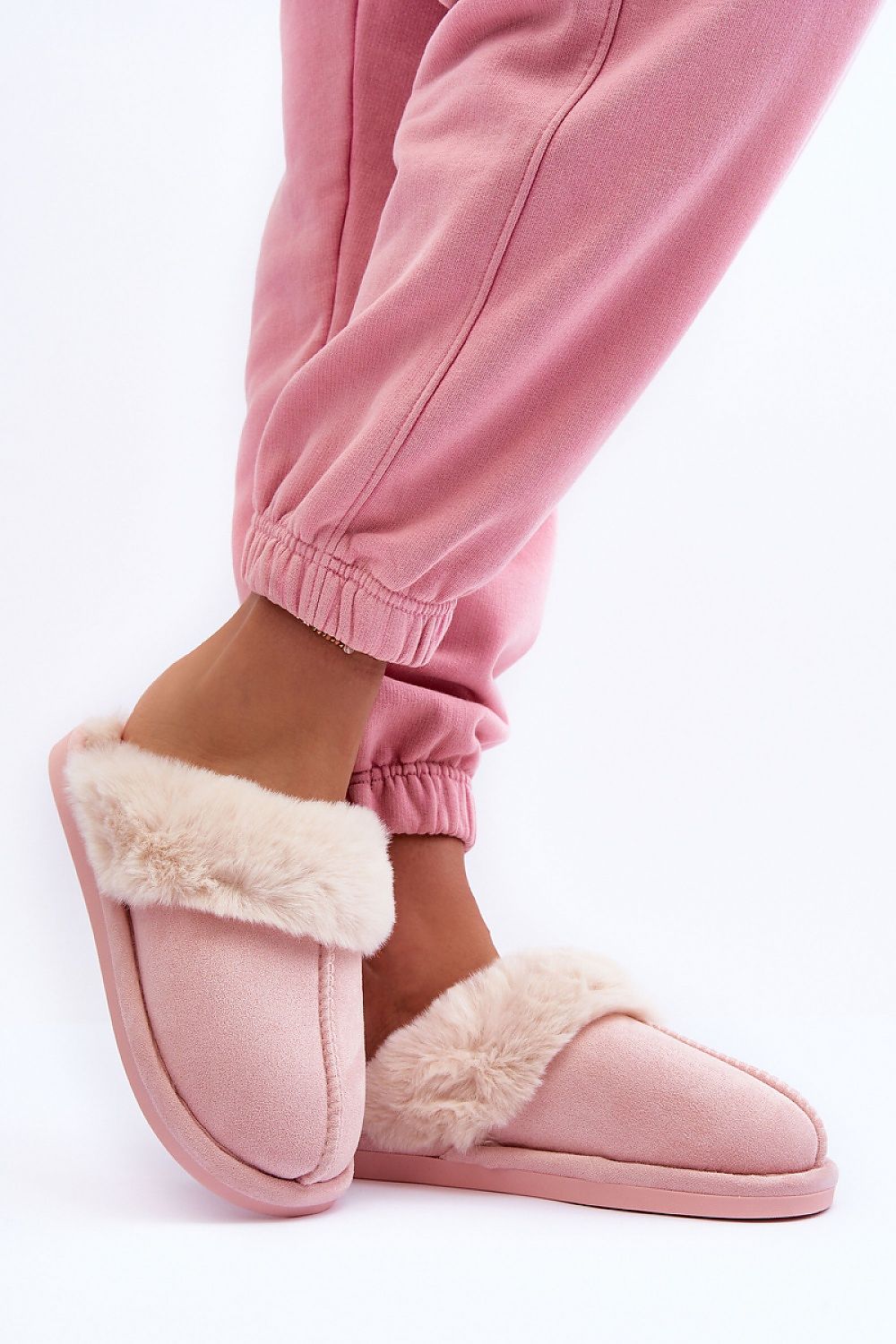 Pantoufles model 188692 Step in style